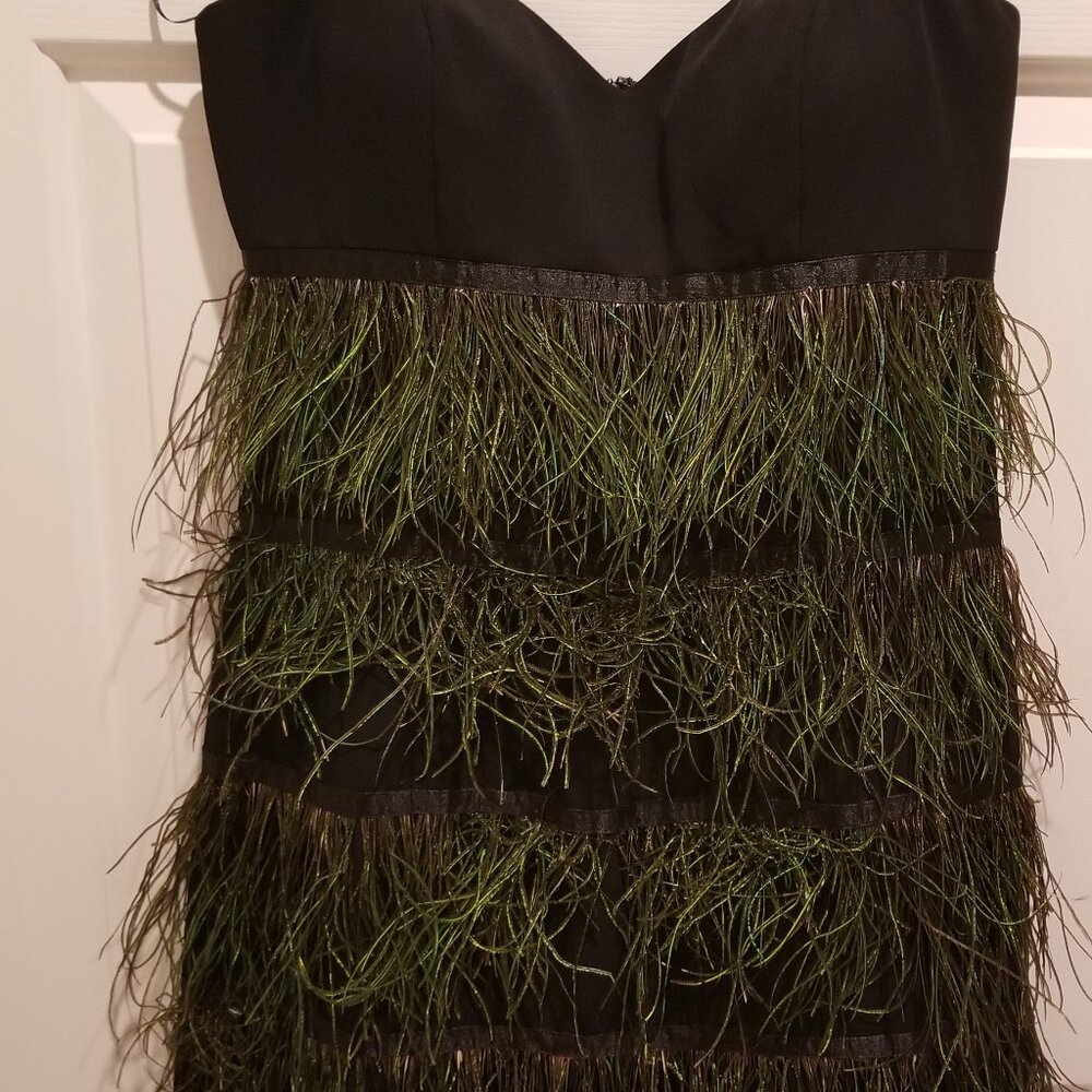 SIMON CHANG BEAUTIFUL PEACOCK FEATHERED POLYESTER COCKTAIL DRESS LIST PRICE $139